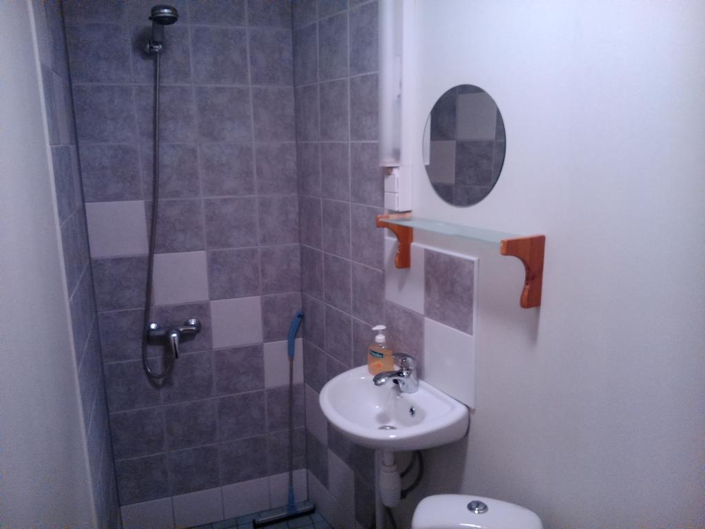 Otepää Jaerve Talu Puhkemajaヴィラ 部屋 写真